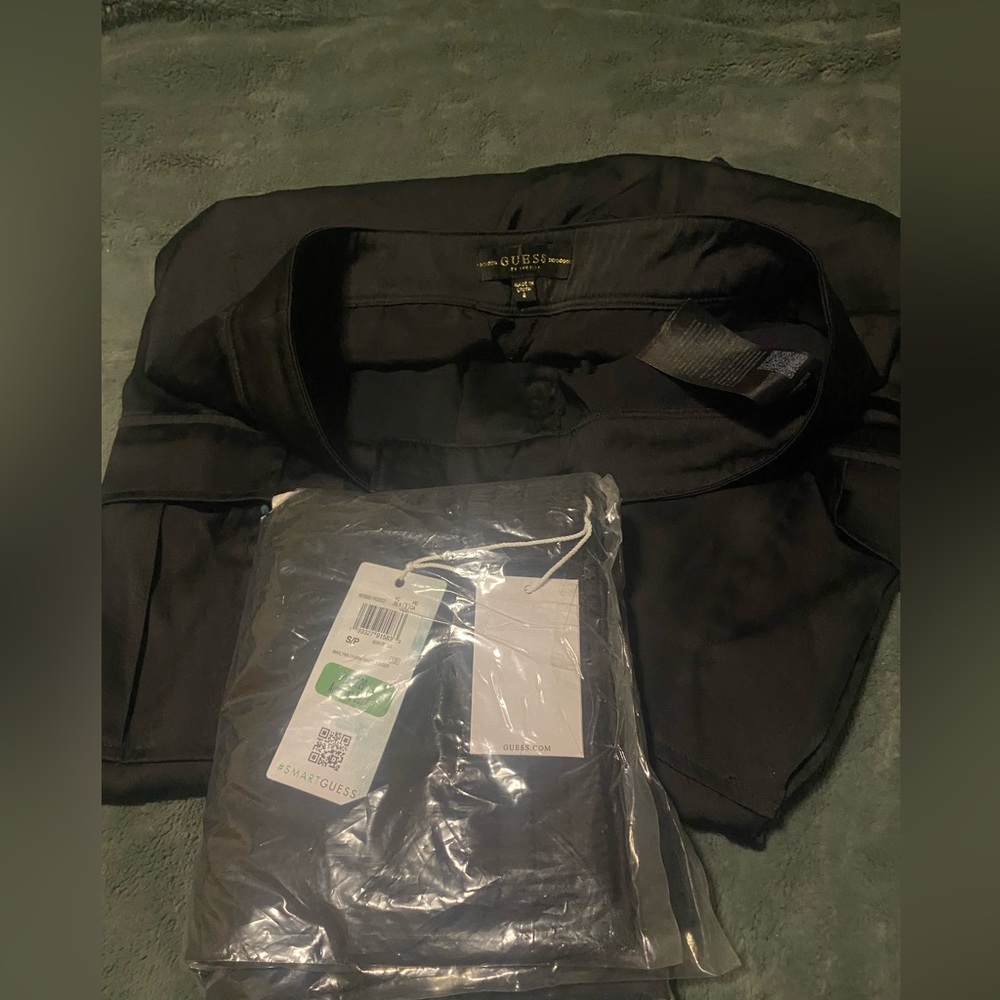 2 pieces Guess both silk cargo pants